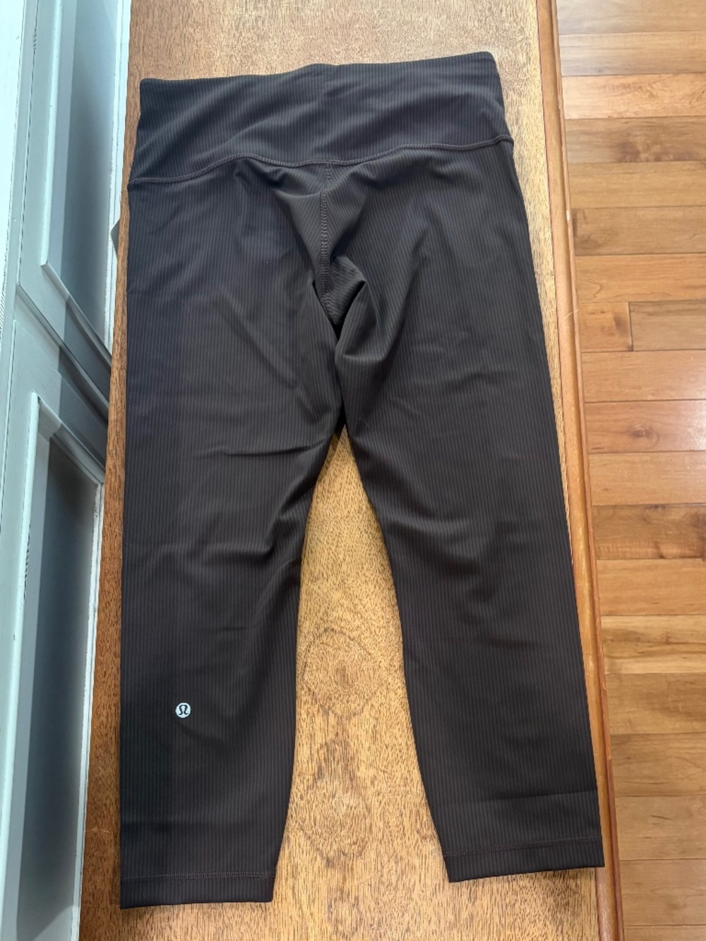 Lululemon Wunder Train Ribbed High Rise crop 23 inches Espresso - Picture 2 of 7